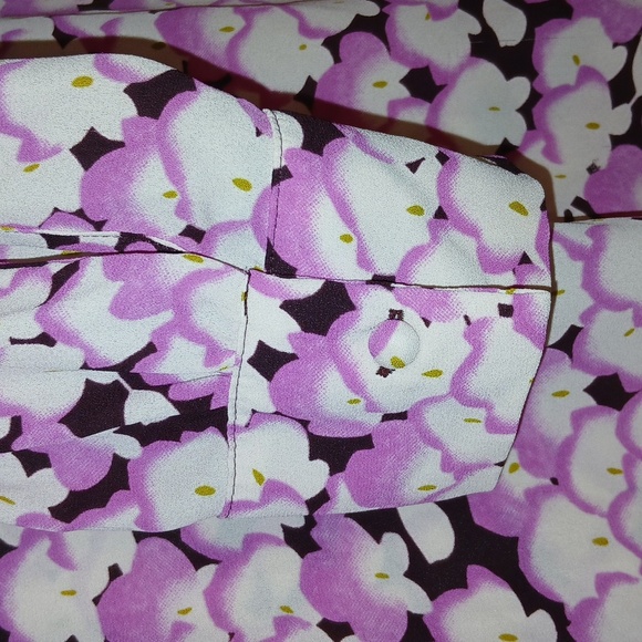 Ann Taylor Womens Printed Bow Long Sleeve & back slit/ button Blouse | Size: M - Picture 5 of 6